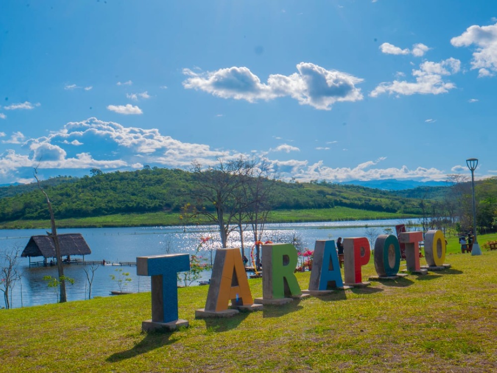 LAGUNA RICURICOCHA